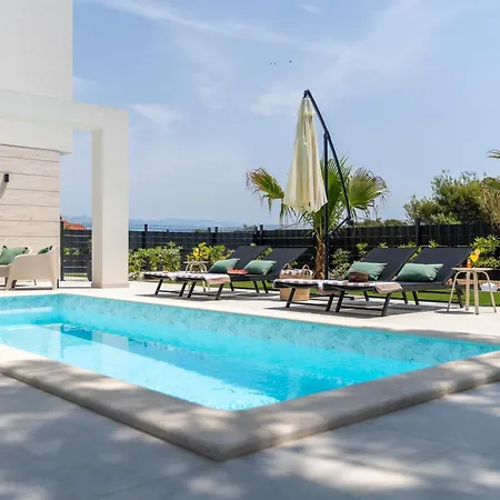 Villa Carla Maria *